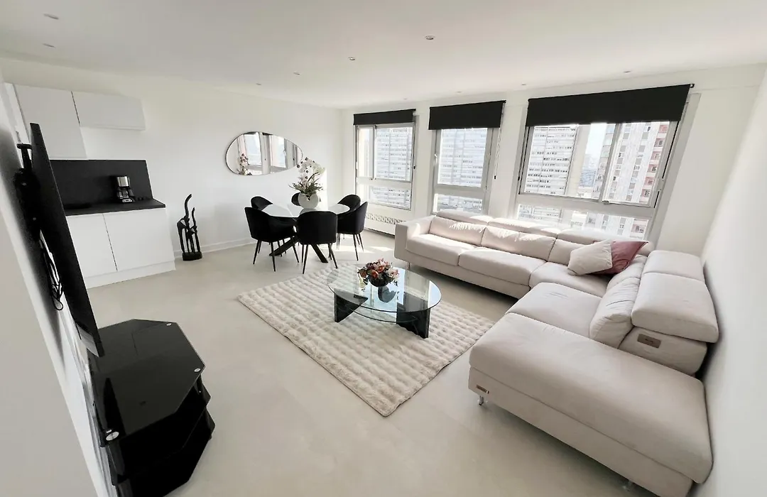 Chic 2 Rooms Paris13 With View-1