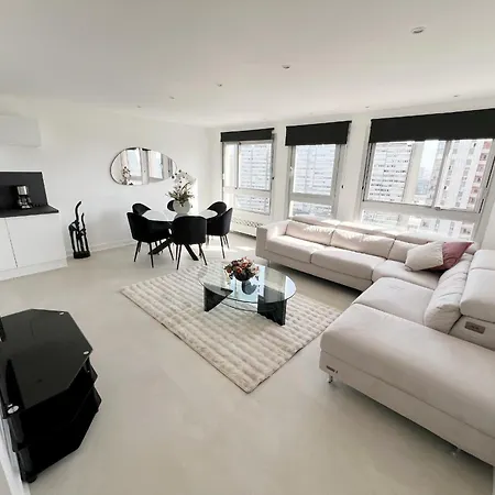Chic 2 Rooms Paris13 With View-3